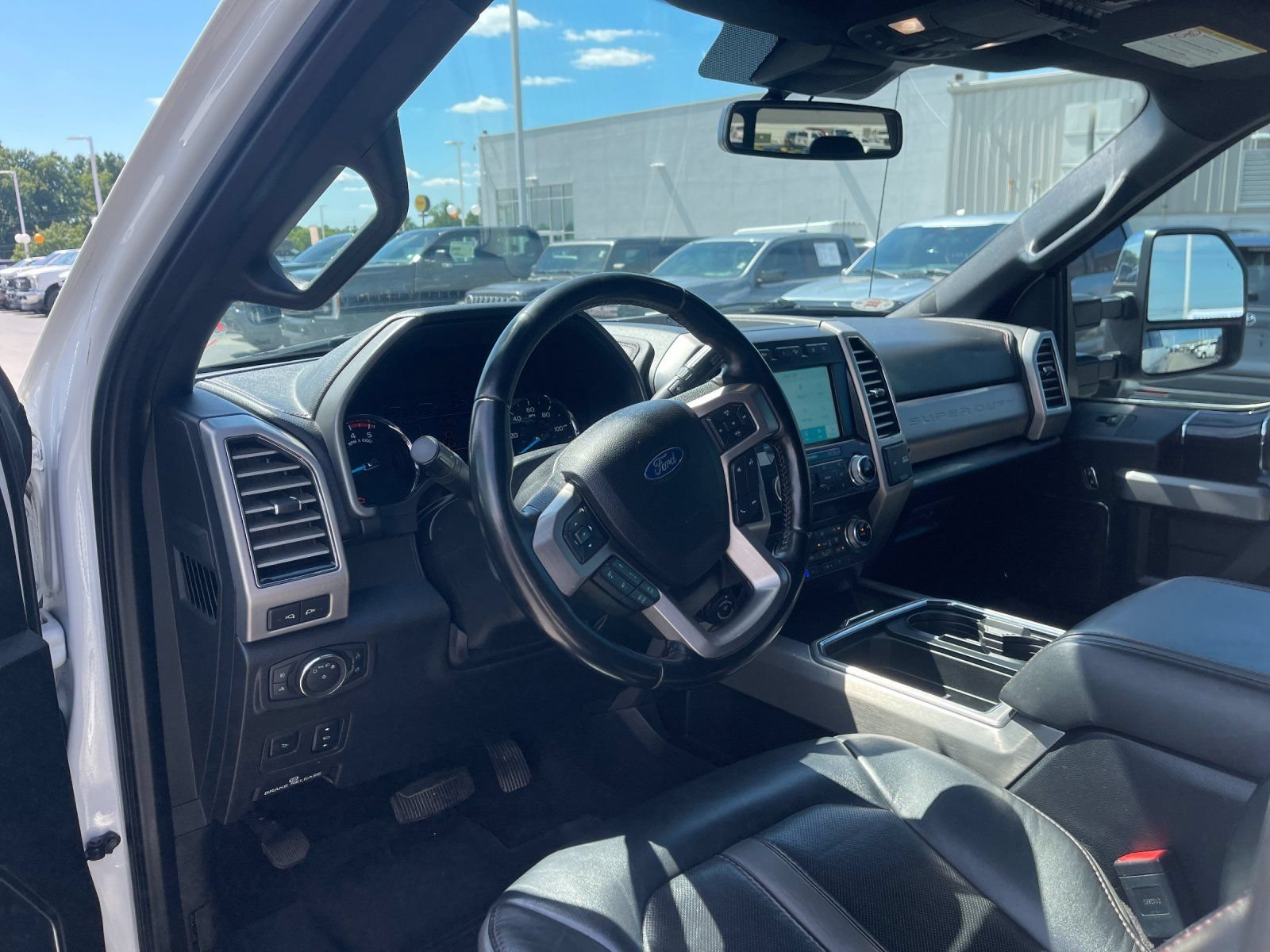 Used 2020 Ford F250 Platinum AWD/4WD image 11