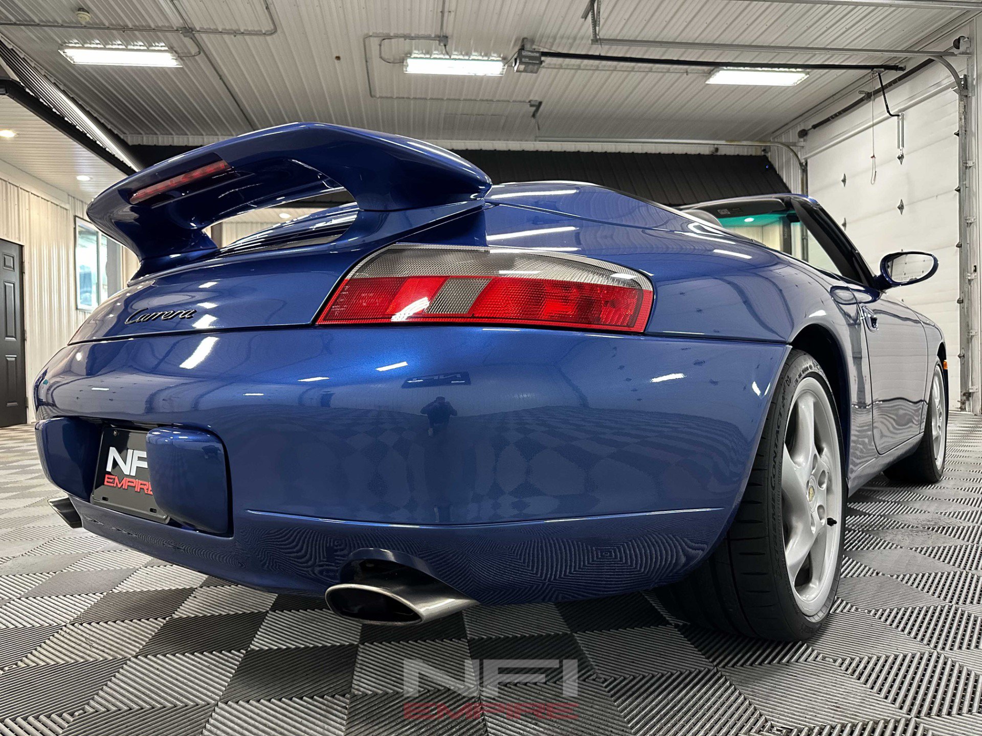 Used 2002 Porsche 911 Cabriolet image 28