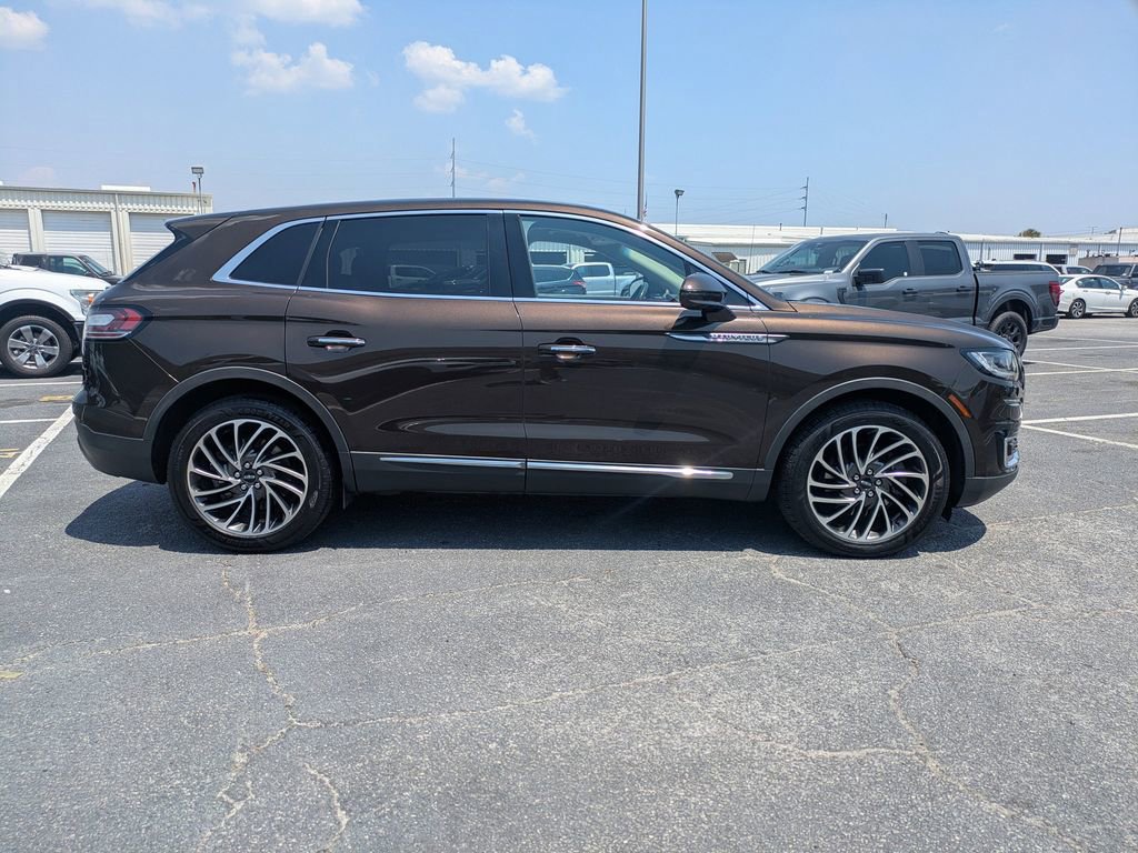 Used 2019 Lincoln Nautilus Reserve AWD/4WD image 3