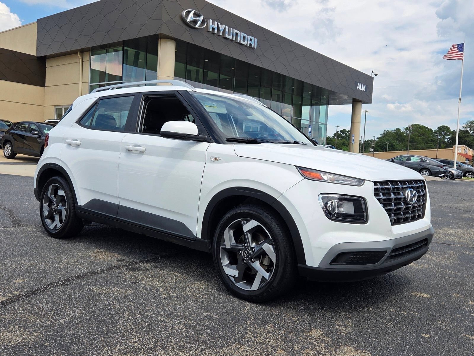 Used 2021 Hyundai Venue SEL