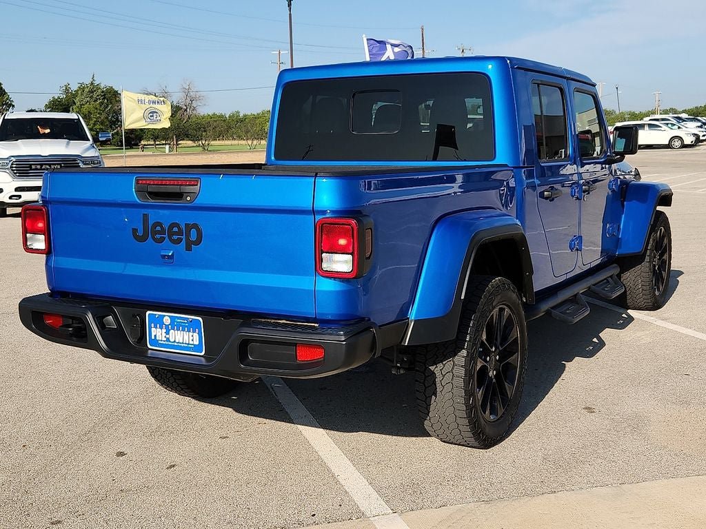 Used 2024 Jeep Gladiator Sport AWD/4WD image 5