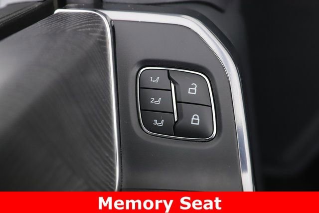 Used 2025 Ford F450 Platinum image 19