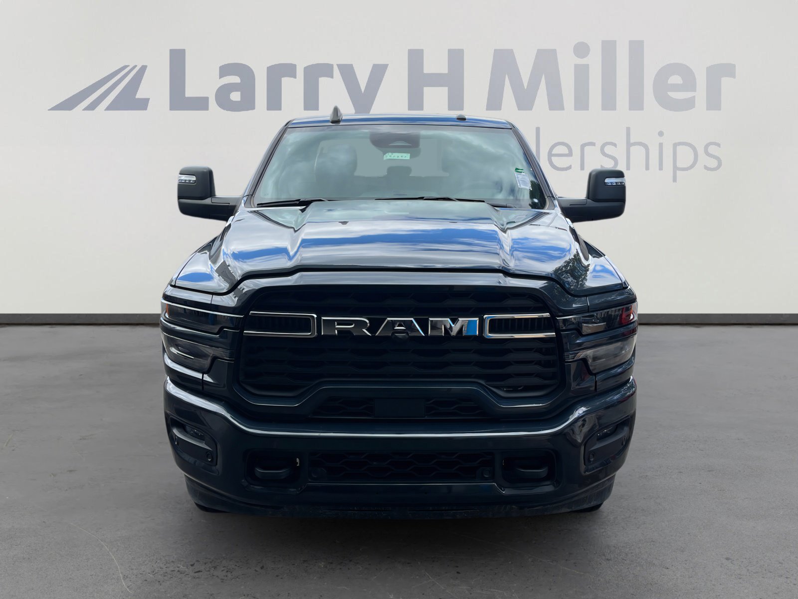 New 2025 RAM 2500 Big Horn AWD/4WD image 8