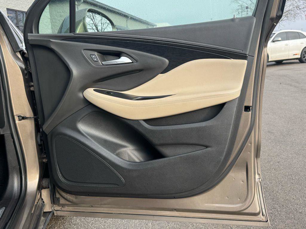 Used 2017 Buick Envision Preferred image 90