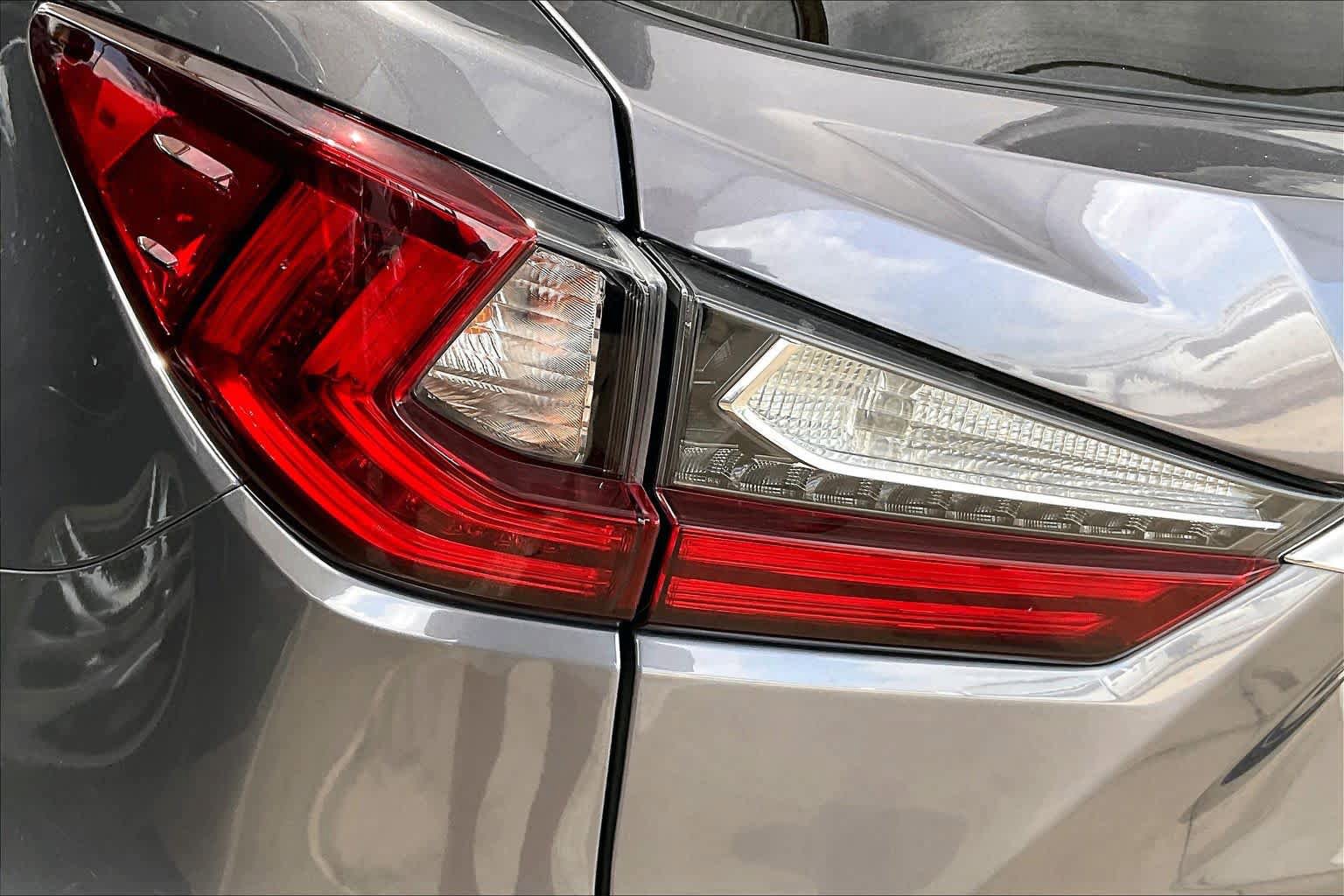 Used 2019 Lexus RX 350 AWD w/ Navigation Package image 29