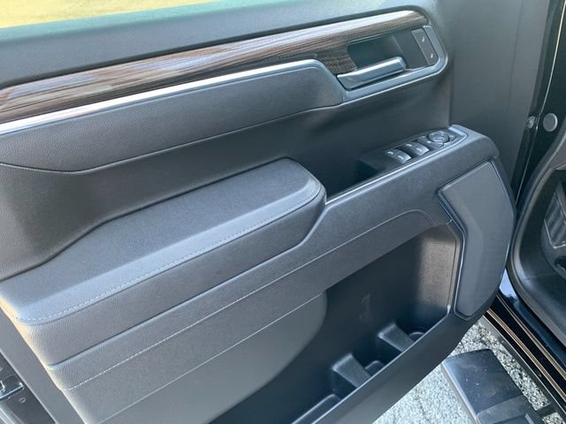 Used 2025 Chevrolet Silverado 1500 LT AWD/4WD image 22