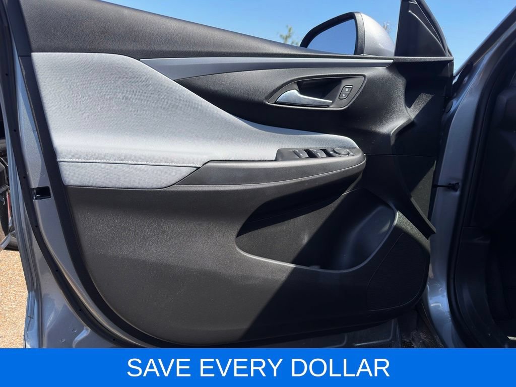 Used 2025 Buick Envista Preferred w/ Convenience I Package FWD image 6