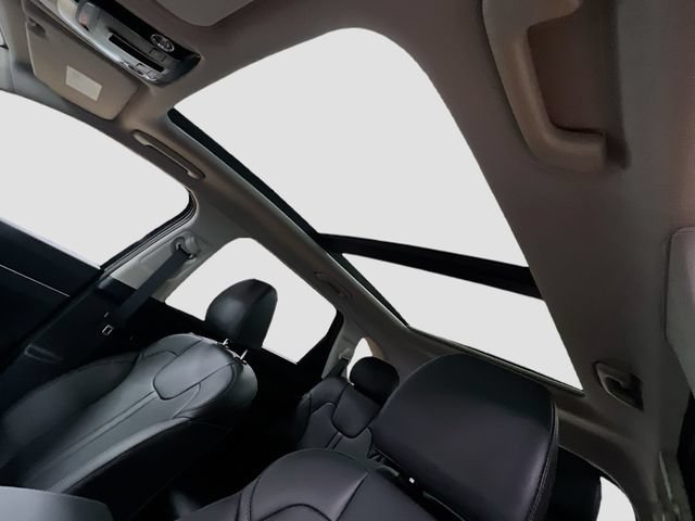 New 2026 Kia Sorento EX w/ EX Premium Package AWD/4WD image 23