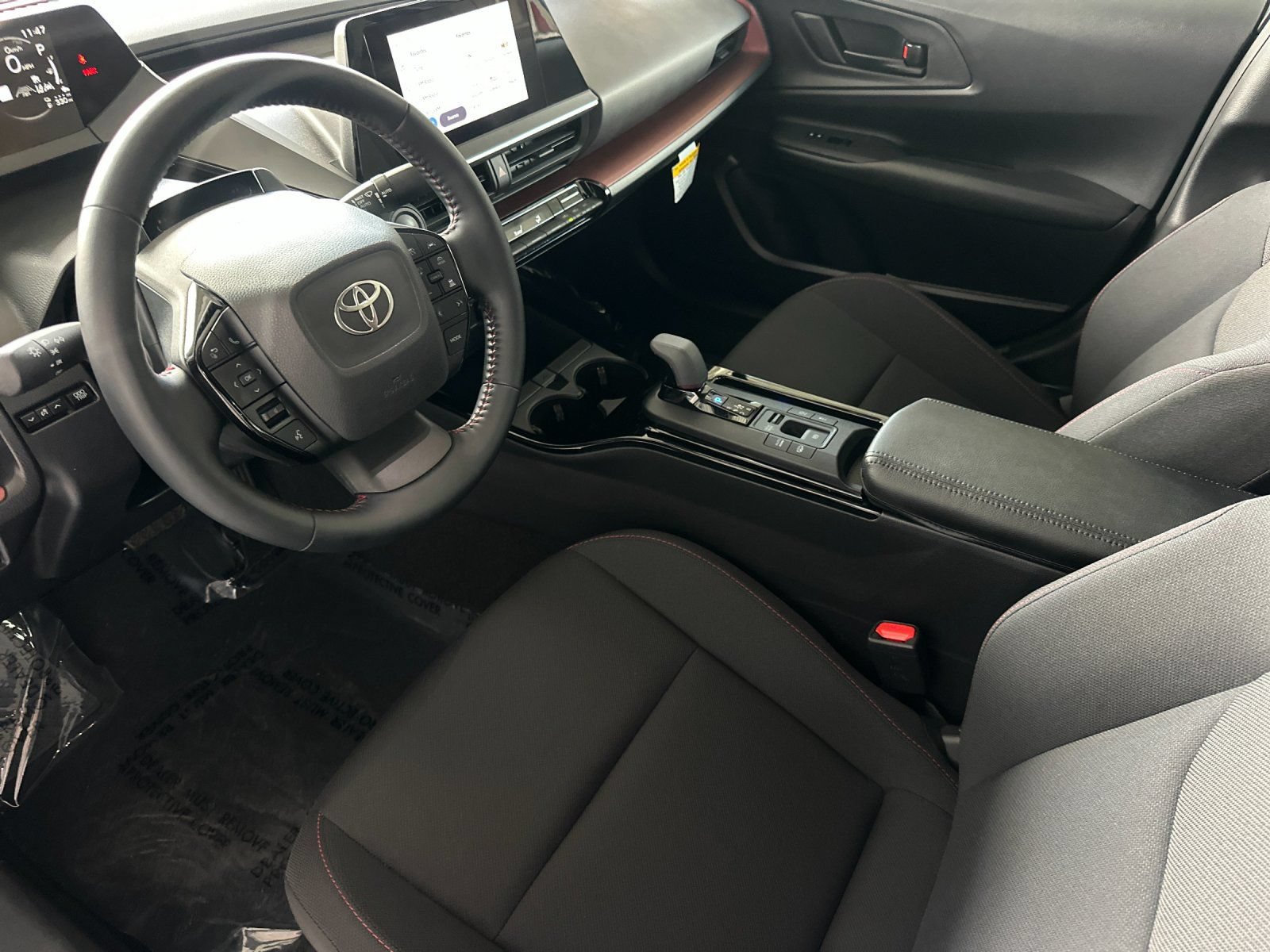 Used 2026 Toyota Prius Plug-In Hybrid FWD image 9