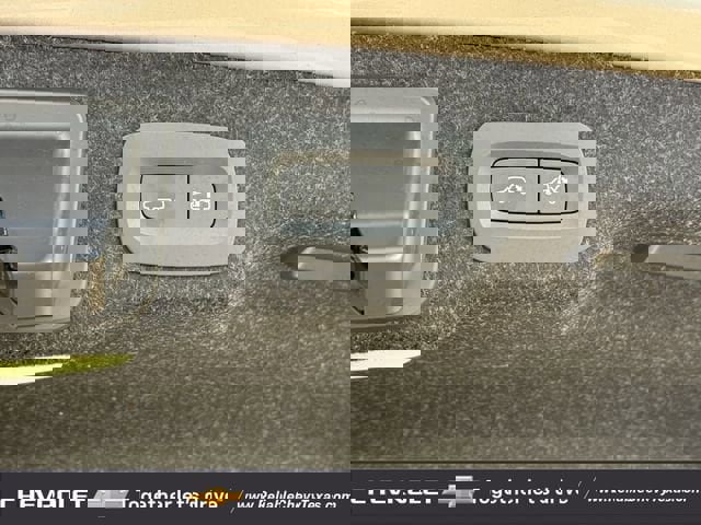 Used 2023 Volvo S90 B6 Ultimate image 37