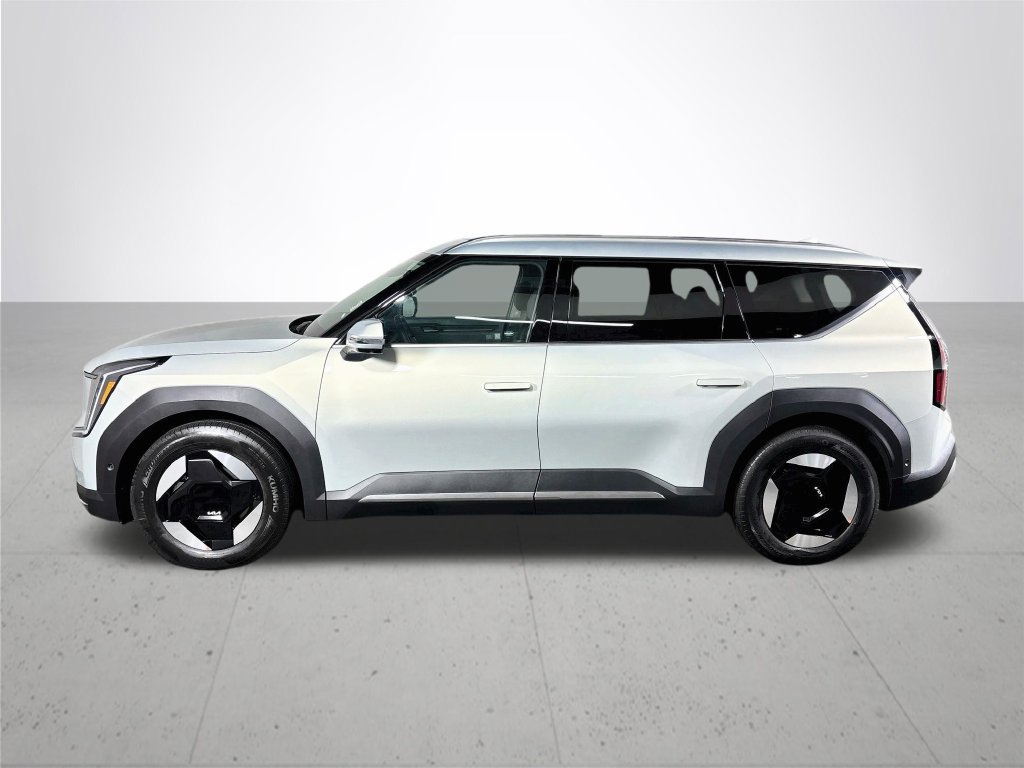 New 2026 Kia EV9 Wind AWD/4WD image 9