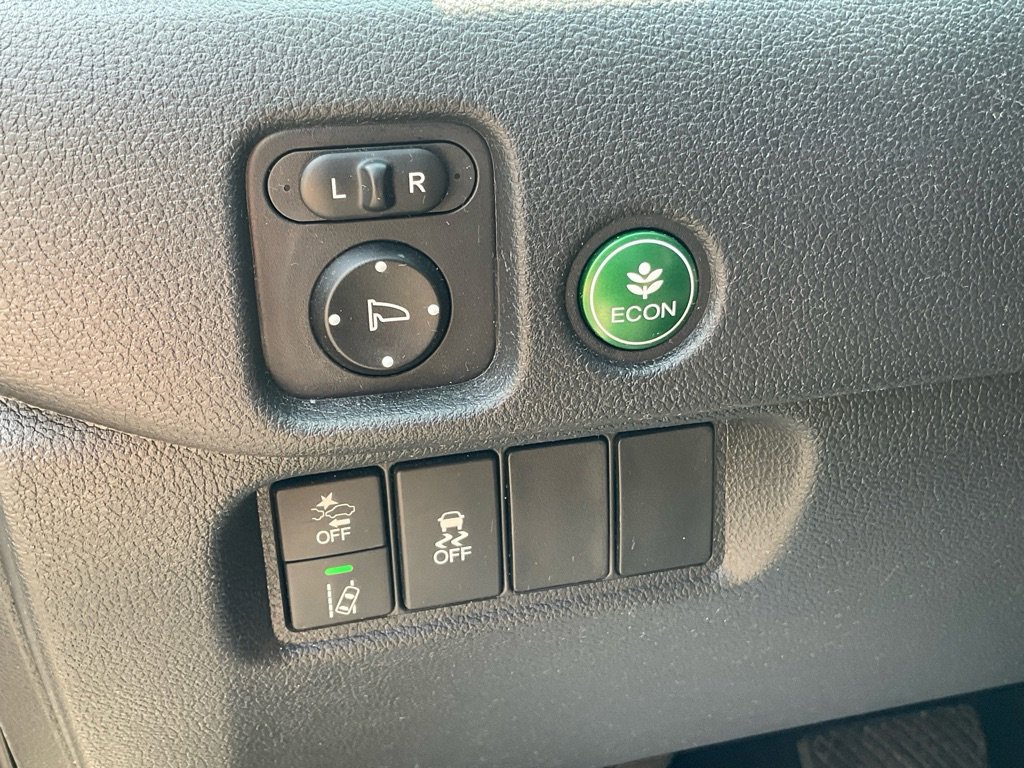 Used 2019 Honda Pilot LX image 36