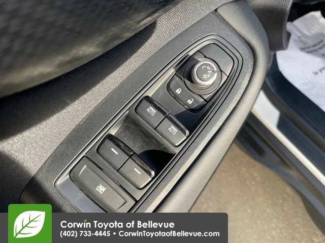 Used 2022 Subaru Outback Premium image 11