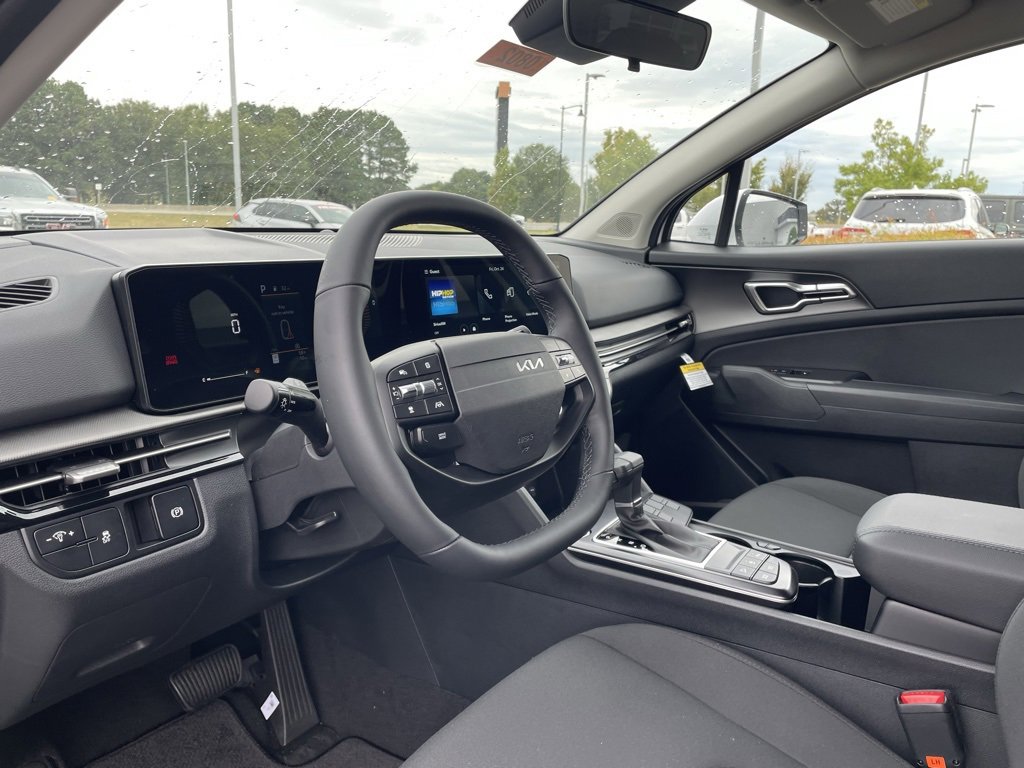 New 2026 Kia Sportage LX image 10