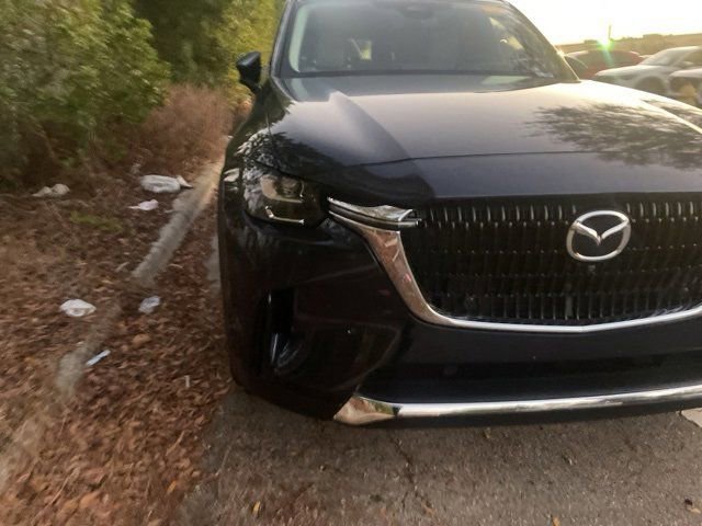 Used 2024 MAZDA CX-90 Plug-In Hybrid w/ Premium Plus image 7