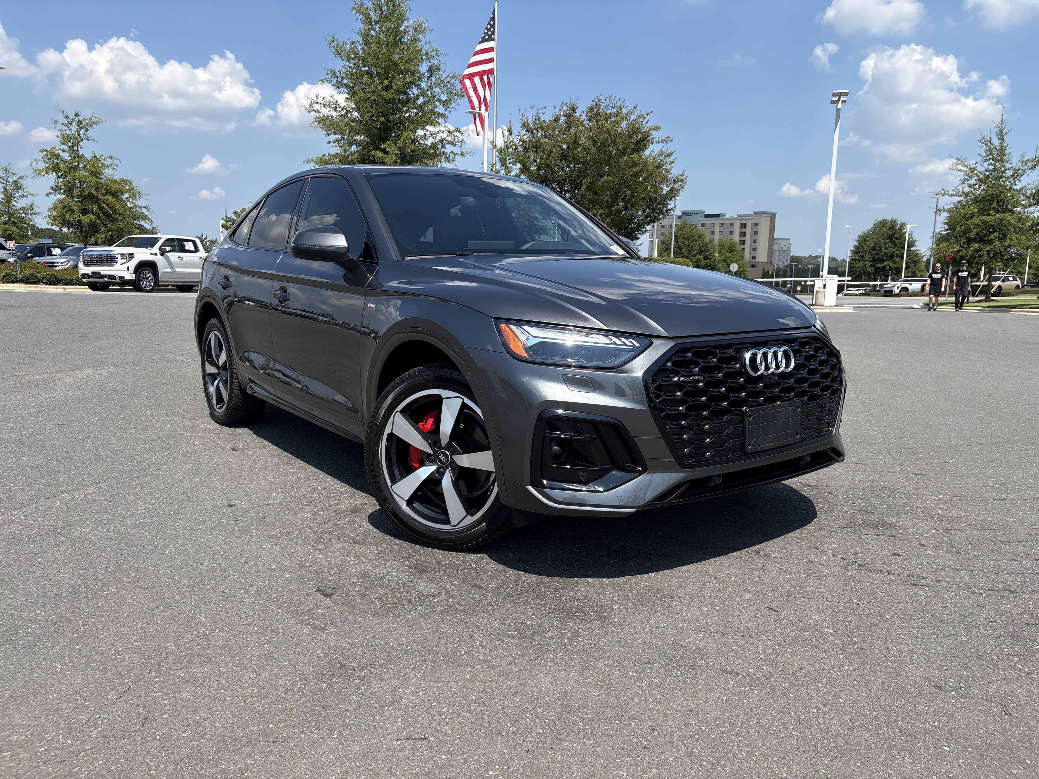 Used 2024 Audi Q5 2.0T Prestige AWD/4WD image 2