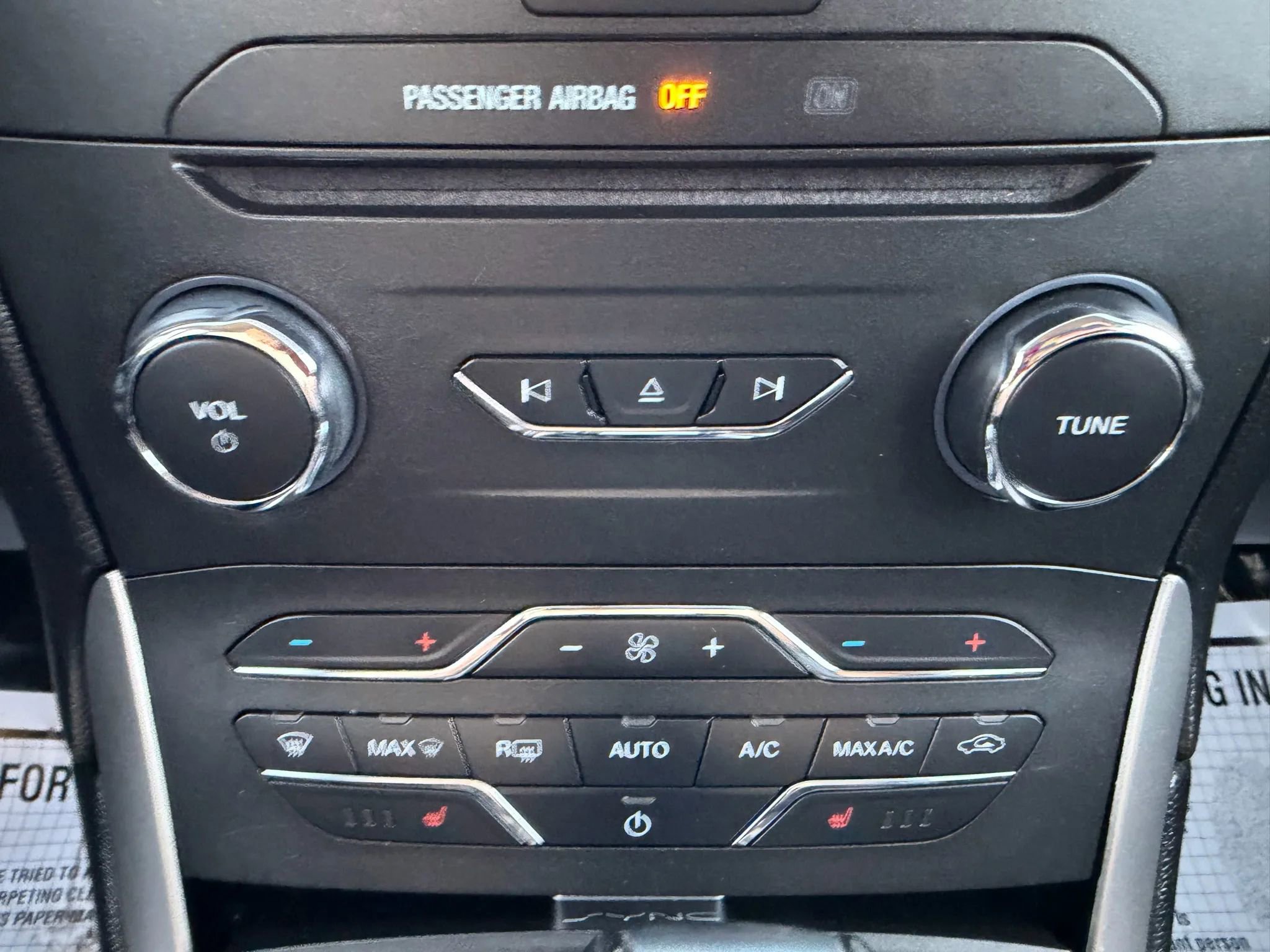 Used 2017 Ford Edge SEL w/ Equipment Group 201A image 22