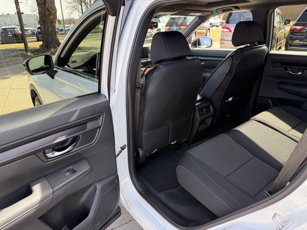 Used 2024 Honda CR-V Sport image 14