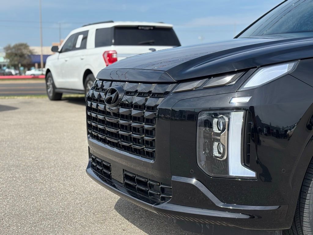 Used 2025 Hyundai Palisade Calligraphy image 5