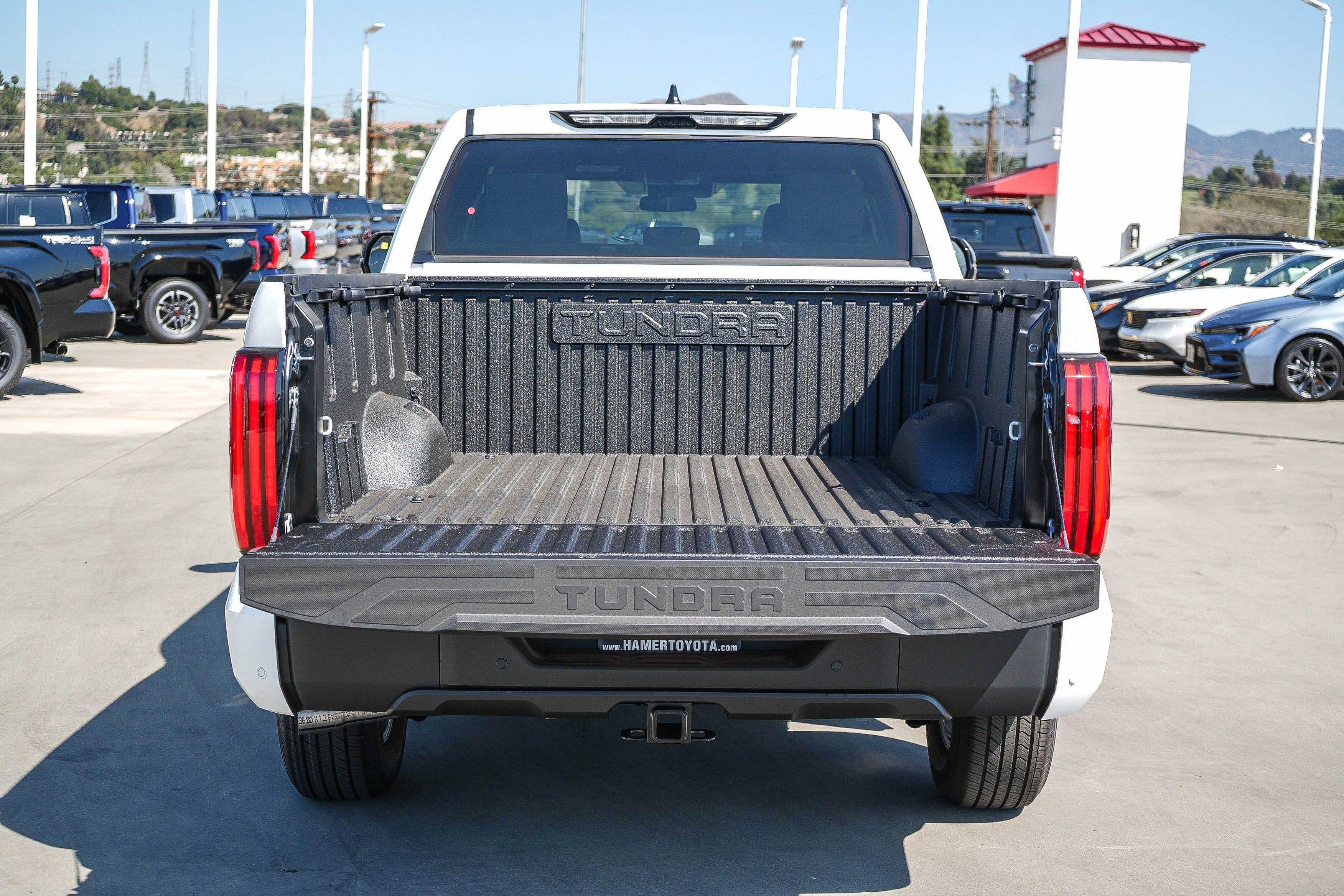 New 2026 Toyota Tundra SR5 w/ SR5 Convenience Package AWD/4WD image 13
