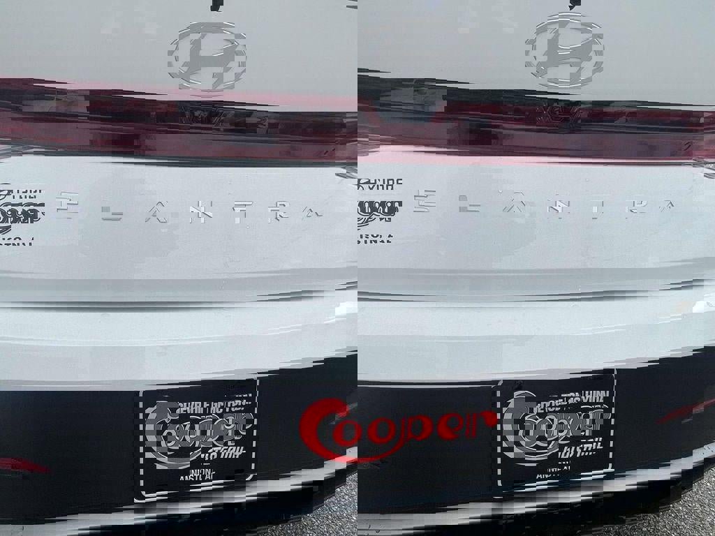 New 2026 Hyundai Elantra Sport image 27