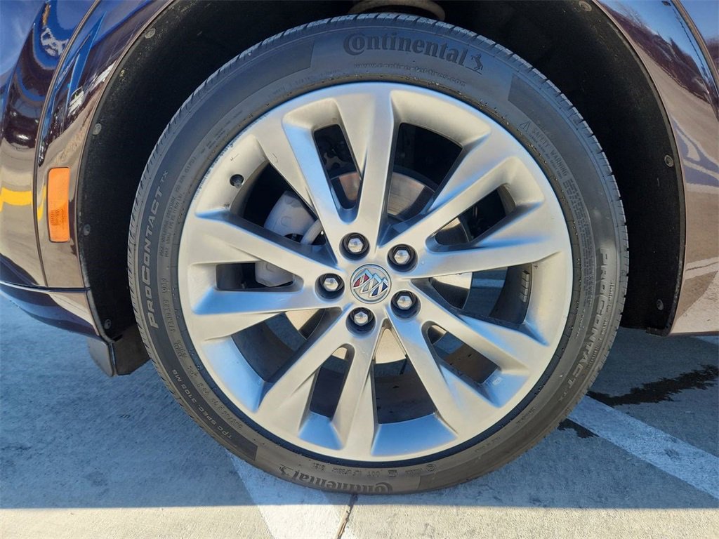 Used 2022 Buick Envision Avenir w/ Premium Seat Package image 34