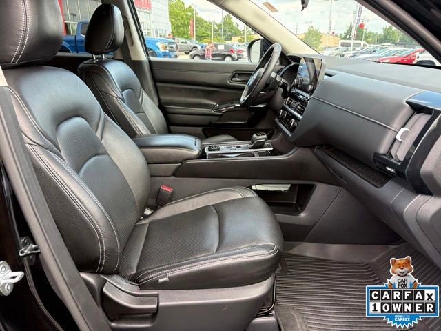 Used 2023 Nissan Pathfinder SV AWD/4WD image 21