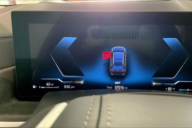 Certified 2023 BMW X7 xDrive40i w/ Executive Package image 9