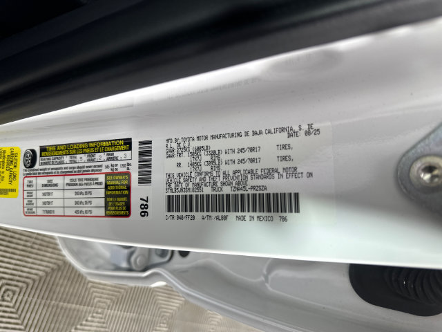 Used 2025 Toyota Tacoma SR5 AWD/4WD image 34