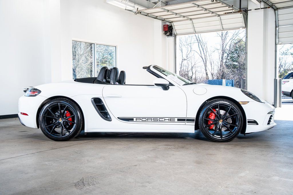 Used 2019 Porsche 718 Boxster image 5