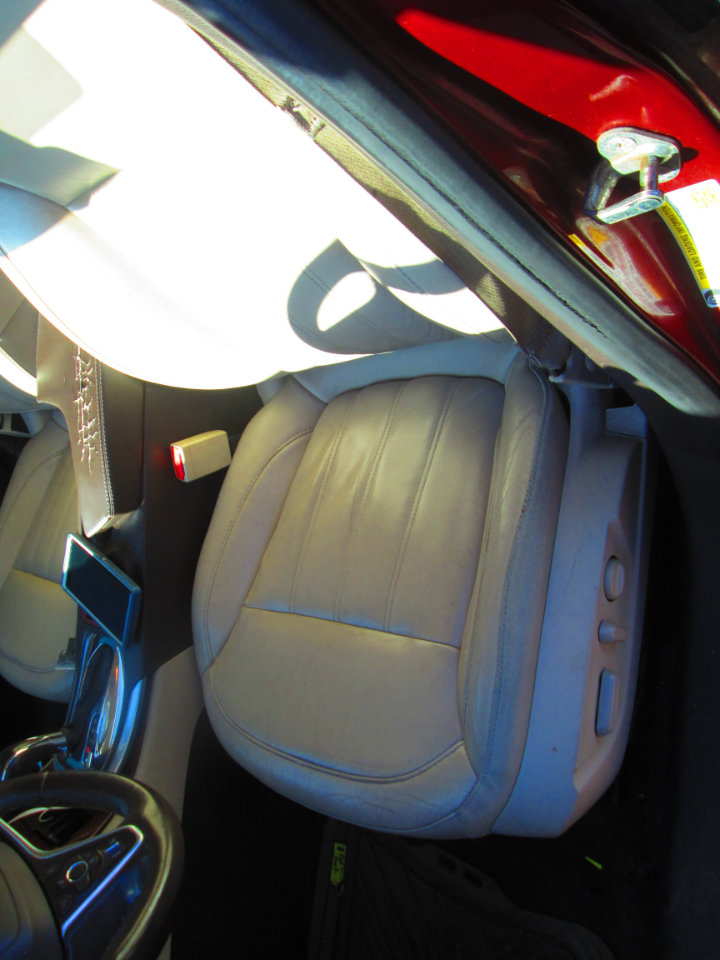 Used 2016 Buick Regal AWD image 8