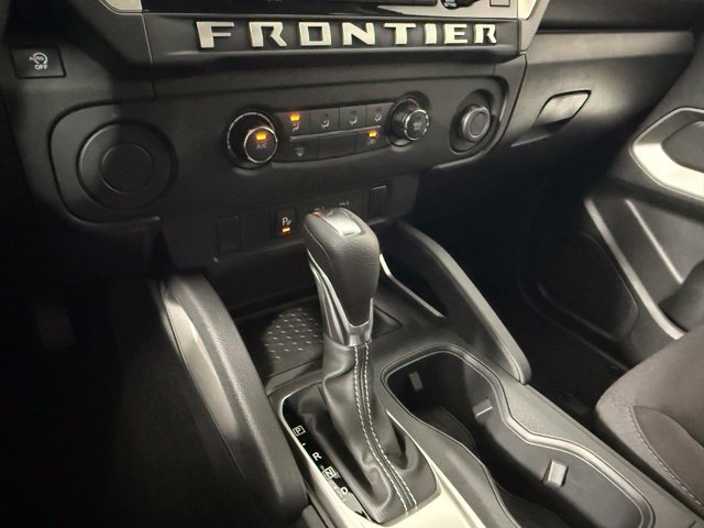 Used 2025 Nissan Frontier SV RWD image 32