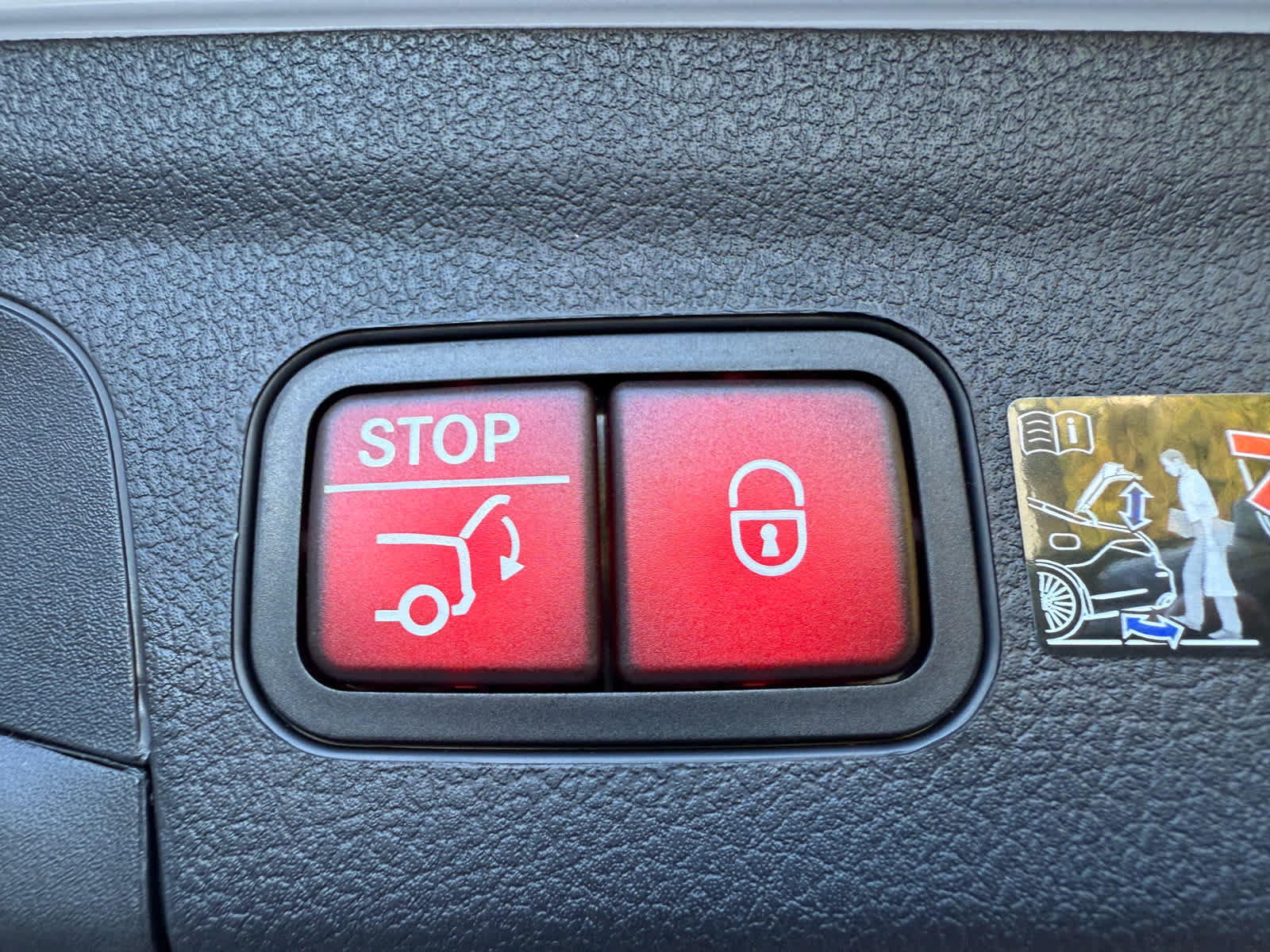 New 2026 Mercedes-Benz GLE 53 AMG 4MATIC image 36