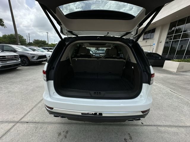 Used 2021 Lincoln Aviator Reserve w/ Equipment Group 202A image 33