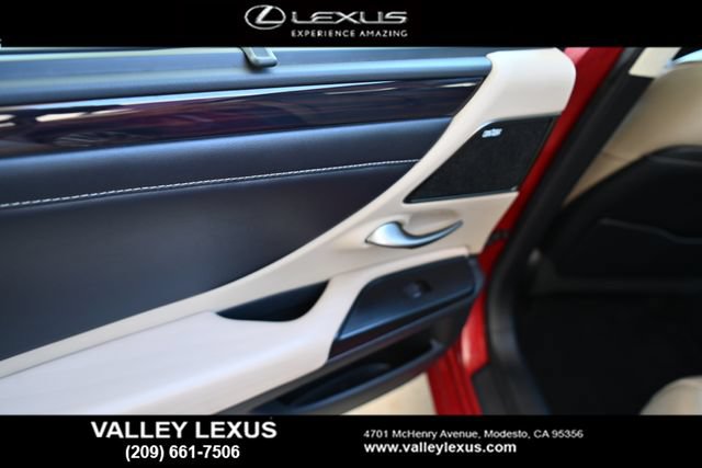 Used 2020 Lexus ES 350 Ultra Luxury w/ Accessory Package 2 FWD image 18