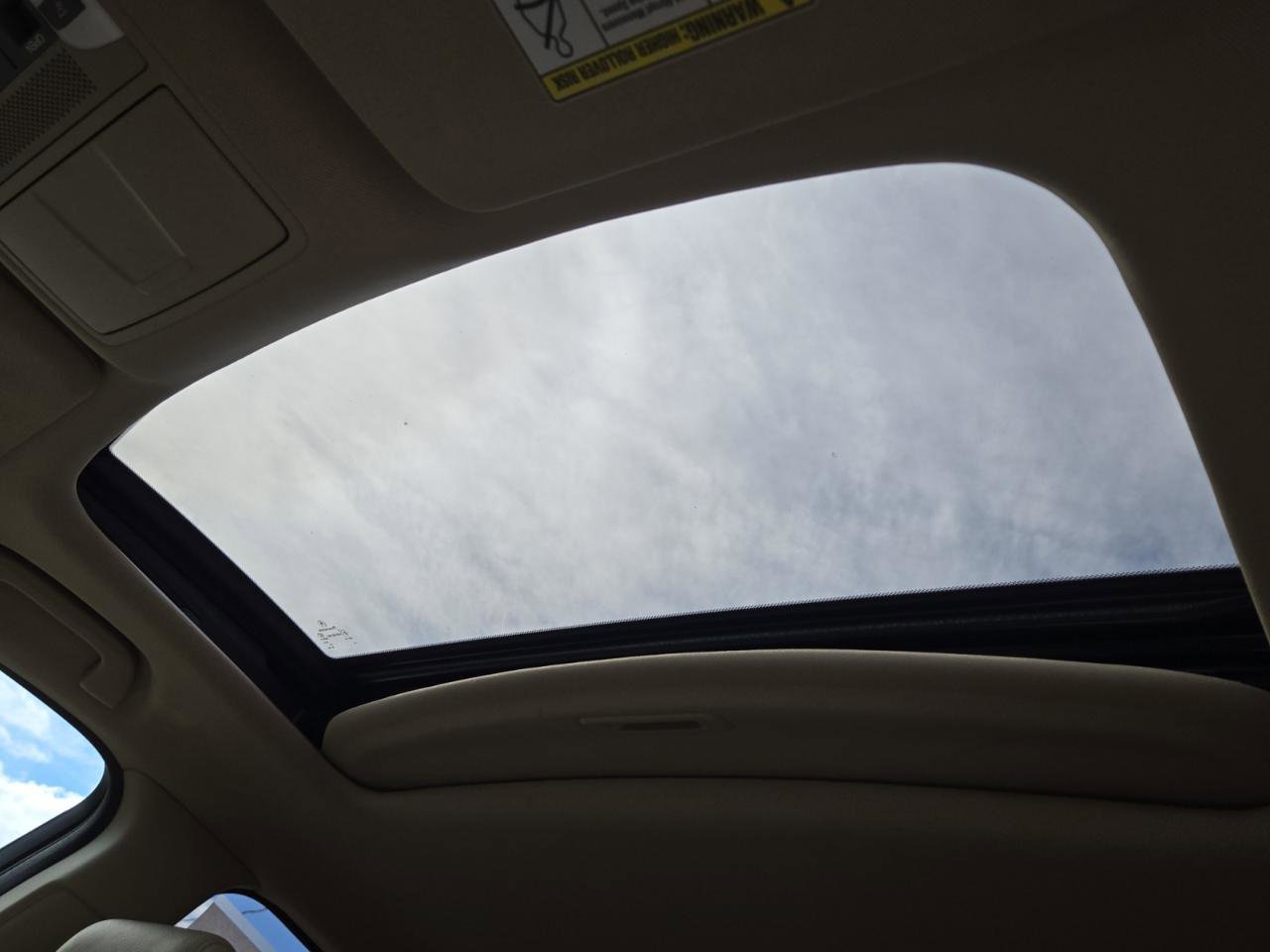 Used 2015 Acura RDX AWD image 31