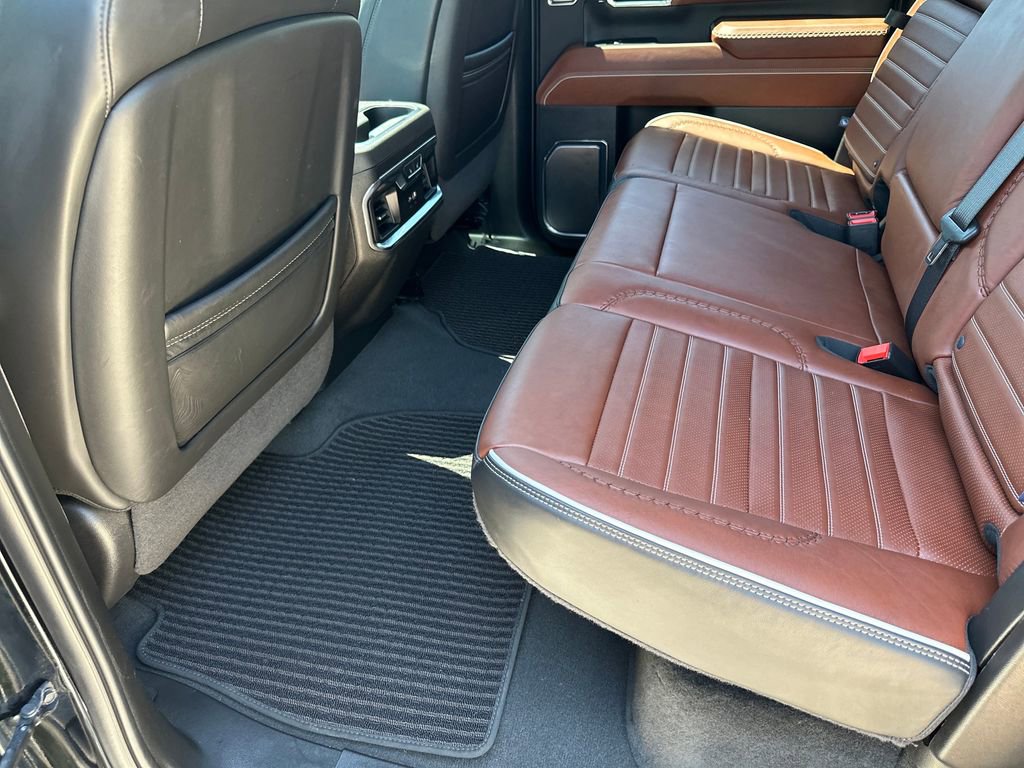 Used 2024 GMC Sierra 2500 Denali Ultimate AWD/4WD image 33