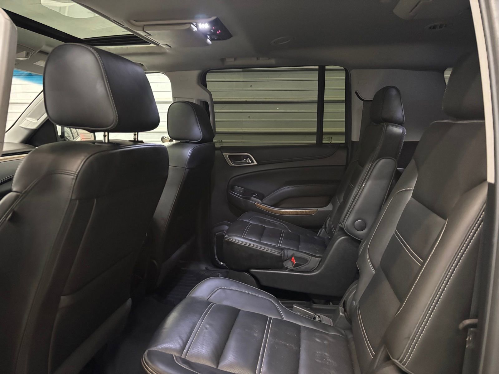 Used 2019 GMC Yukon XL Denali w/ Denali Ultimate Package AWD/4WD image 25