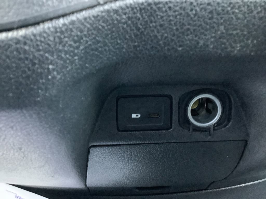 Used 2019 Mercedes-Benz Sprinter 144 Cargo image 27