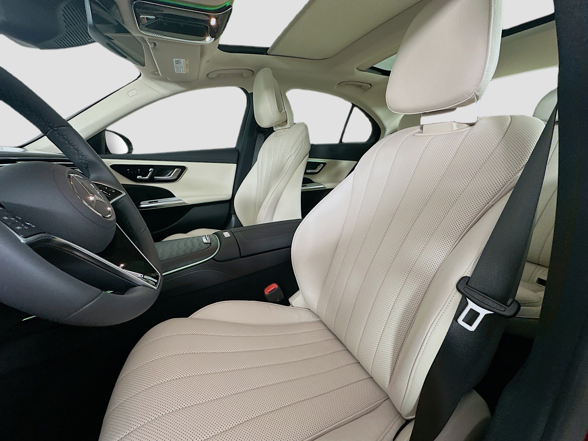 Certified 2026 Mercedes-Benz E 350 4MATIC Sedan image 27
