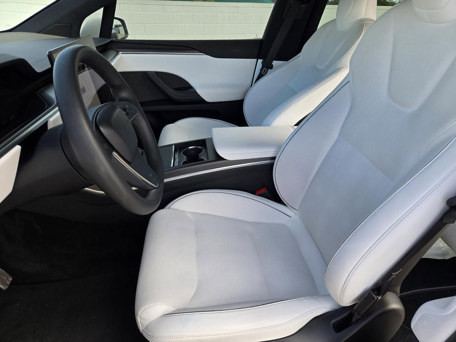 Used 2023 Tesla Model X Plaid AWD/4WD image 19