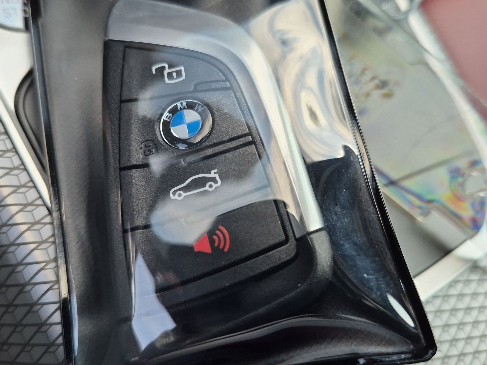 New 2026 BMW 330i Sedan w/ M Sport Package RWD image 36