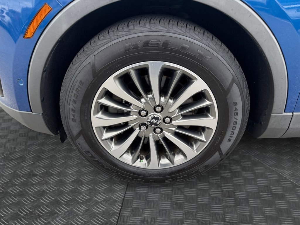 Used 2020 Lincoln Nautilus Reserve FWD image 14