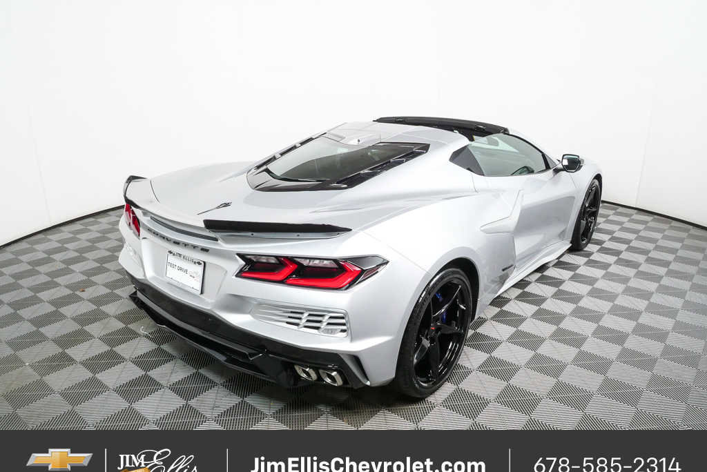 New 2026 Chevrolet Corvette E-Ray image 23