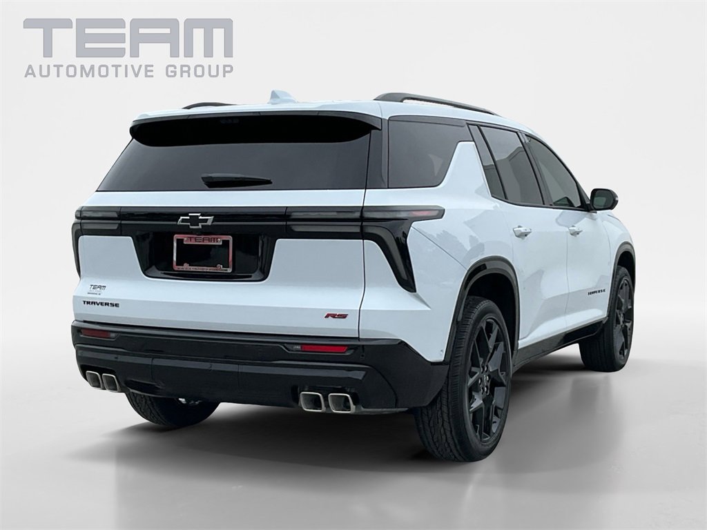 New 2026 Chevrolet Traverse RS w/ LPO, Floor Liner Package image 7