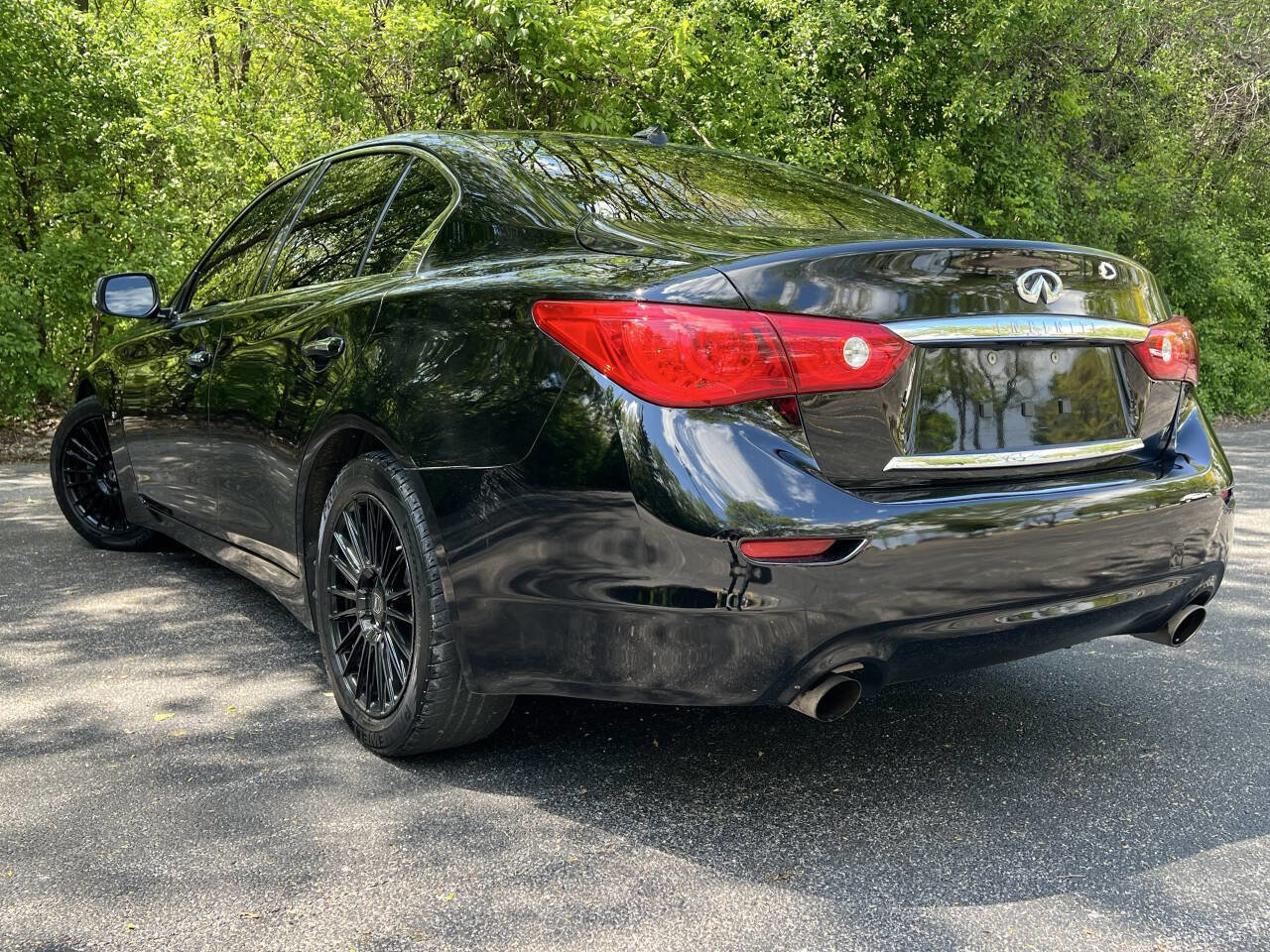 Used 2015 INFINITI Q50 Premium w/ Navigation Package RWD image 4
