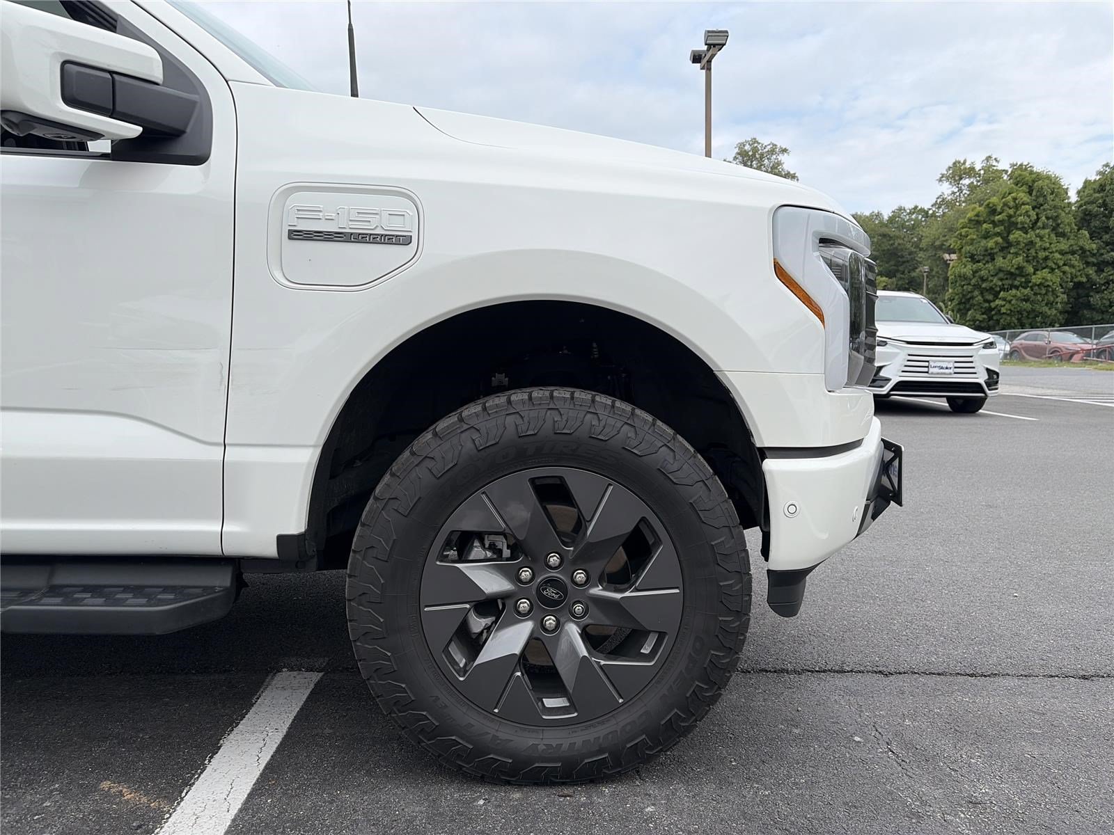 Used 2022 Ford F150 Lightning Lariat w/ Equipment Group 511A High AWD/4WD image 16