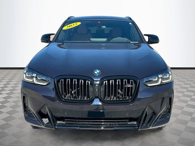 Used 2025 BMW X4 M40i w/ Premium Package image 2