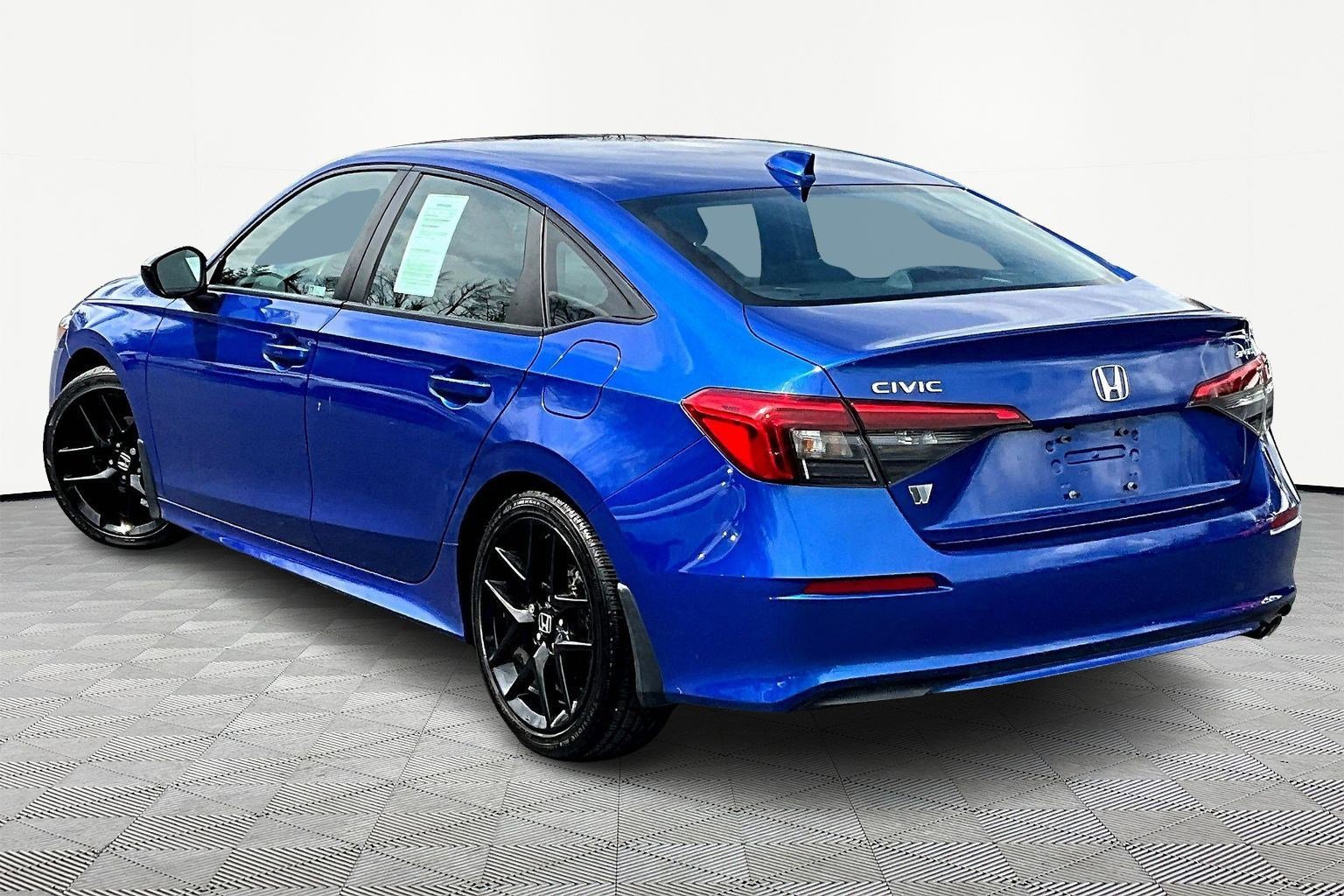 Used 2022 Honda Civic Sport image 4