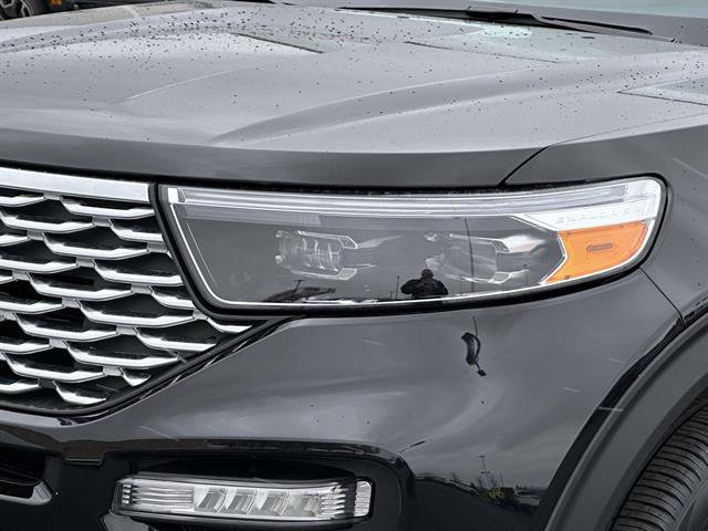 Used 2023 Ford Explorer Platinum w/ Technology Package image 7